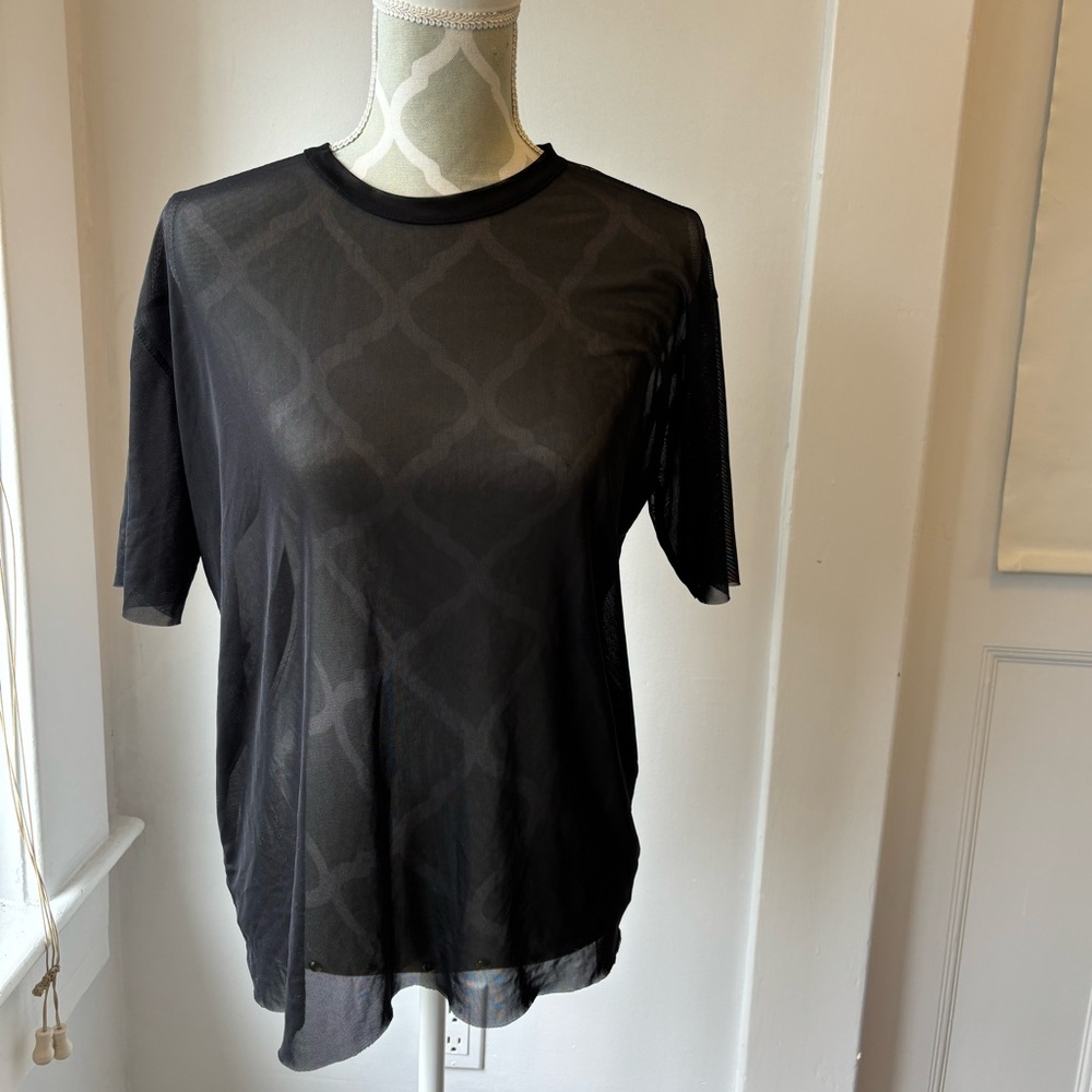 Garage Mesh teeshirt in black